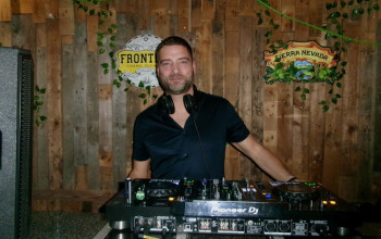 DJ Photo